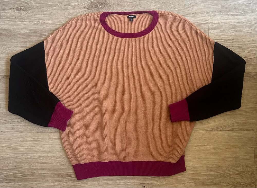 Express Women's Ribbed Knit Colorblock Crewneck Sweater